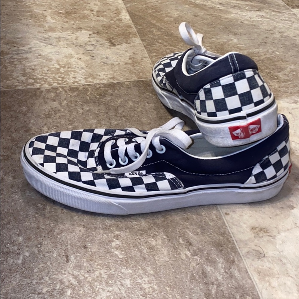 Shoes - Picture 3 of 5